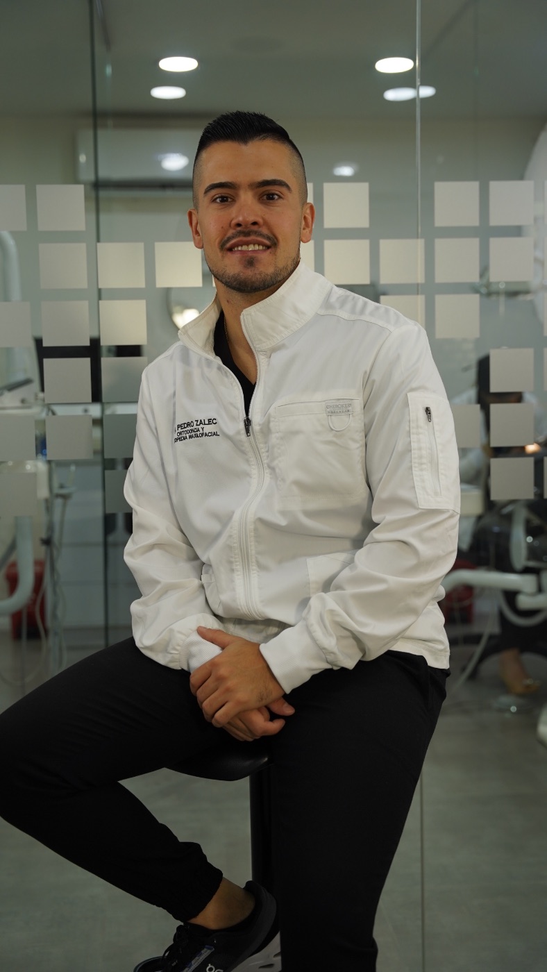 Dr. Pedro Zalec